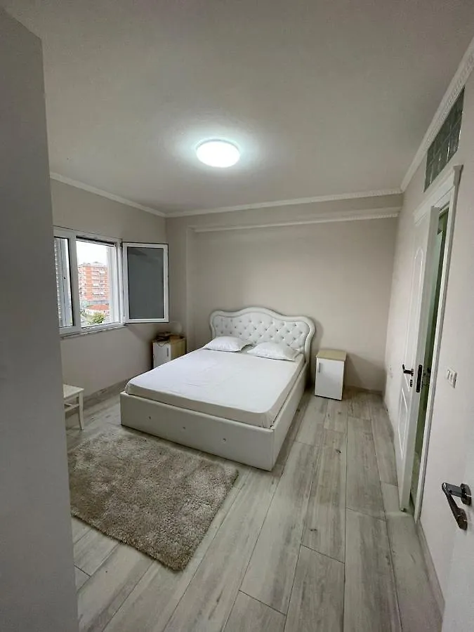 Lunar Apartament Shkodër Appartamento